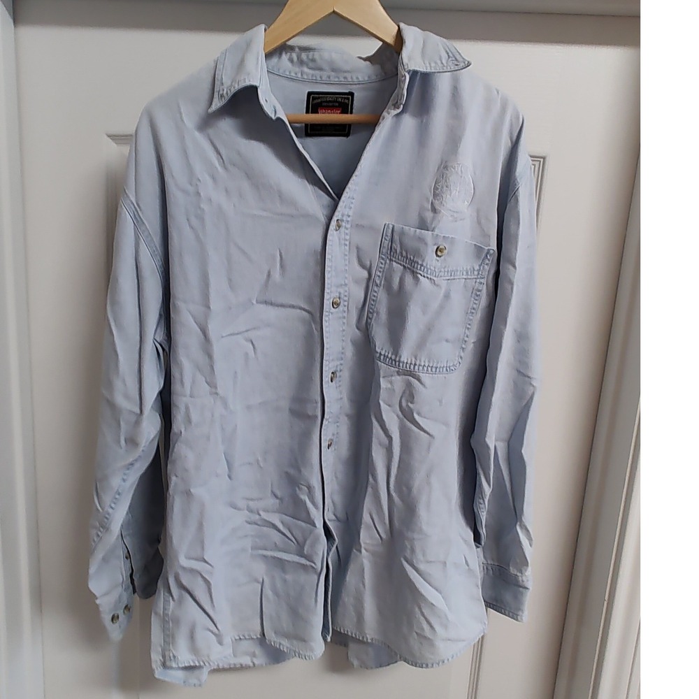 Vintage Wrangler Hero Denim Shirt Mens Large‎ Texas National Guard Embroidered